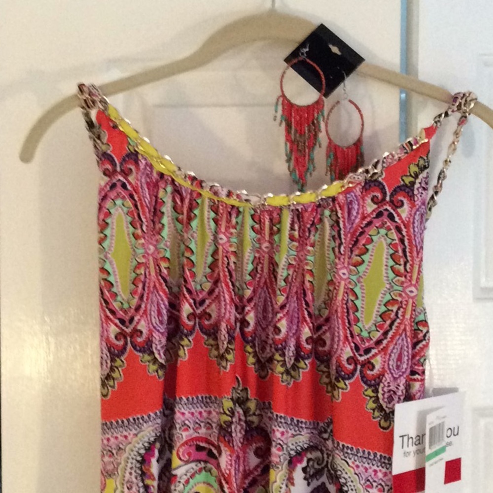 NWT, Chain neck dress, multicolored